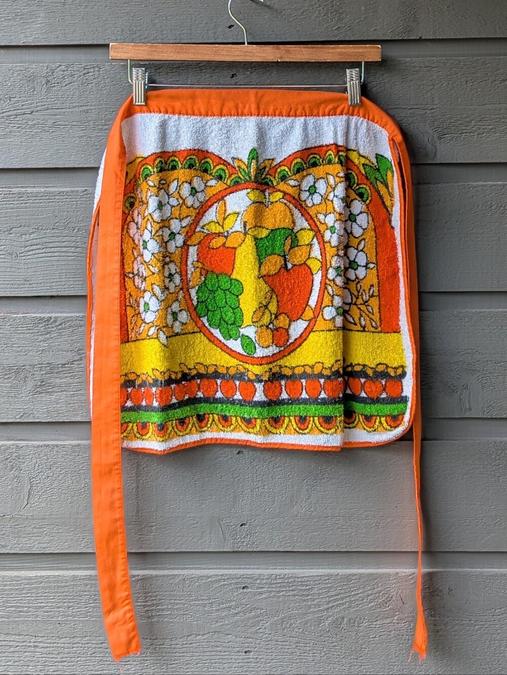 Vintage 1970s Handmade Orange Green Fruit Motif Kitchen Apron